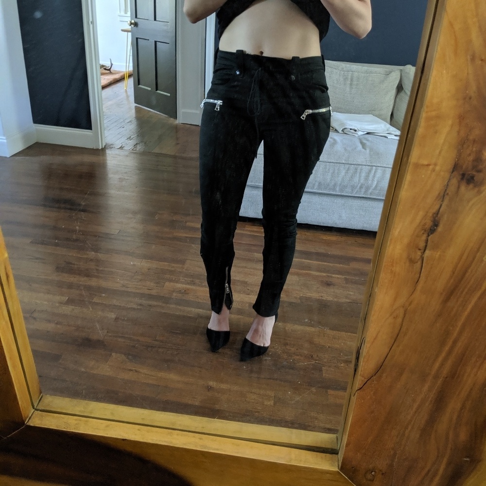 Black Skinny Jeans (Size 27)